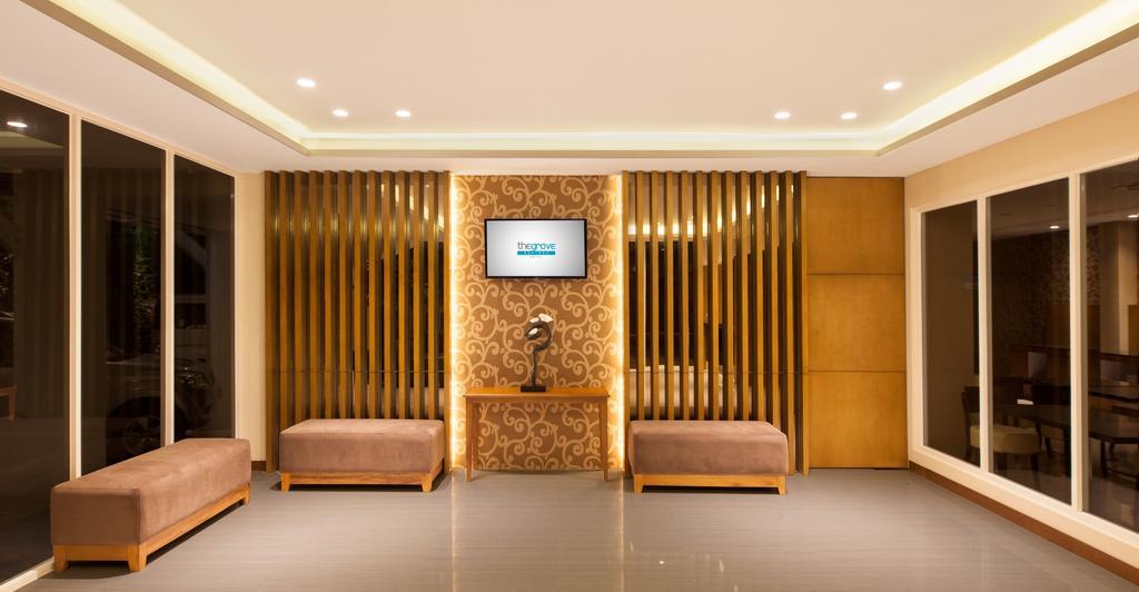 Aveon Express Hotel By Daphna International Джокякарта Екстериор снимка